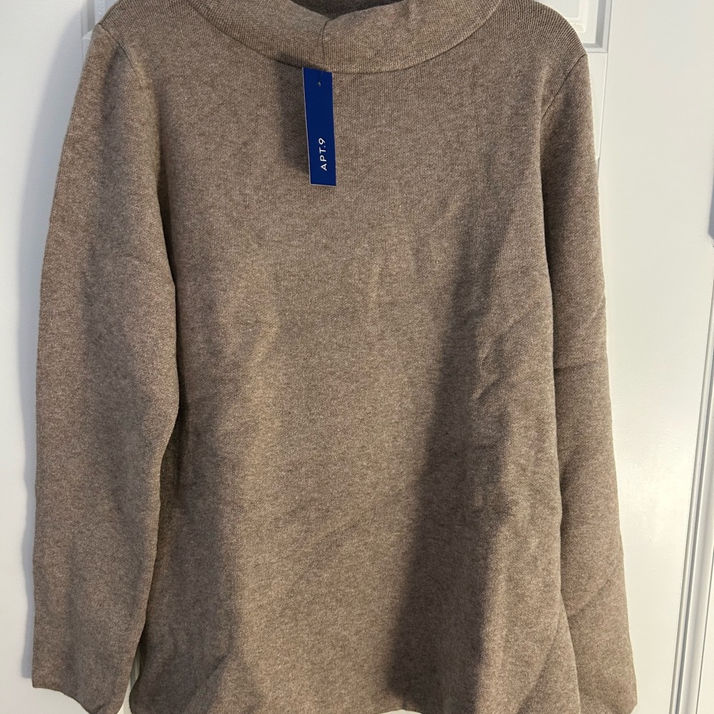 NWT Womens Apt. 9 Classic Tan Sweater